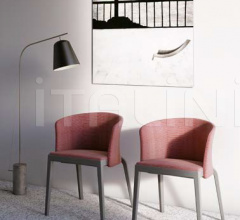 Стул с подлокотниками Bi Full-Back фабрика Infiniti Design