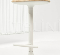 Барный стул Flink Kitchen Stool Барный стул Flink Kitchen Stool фабрика Infiniti Design
