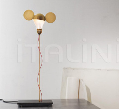 Настольный светильник I Ricchi Poveri - Toto Настольный светильник I Ricchi Poveri - Toto фабрика Ingo Maurer