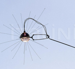 Настольный светильник Mozzkito Настольный светильник Mozzkito фабрика Ingo Maurer