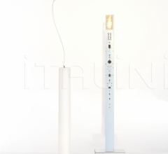 Настольный светильник My New Flame Настольный светильник My New Flame фабрика Ingo Maurer