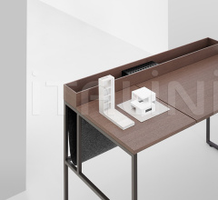 Письменный стол 20.VENTI HOME AND HOME LIGHT Письменный стол 20.VENTI HOME AND HOME LIGHT фабрика Mdf Italia