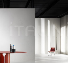 Стол обеденный NVL Table Стол обеденный NVL Table фабрика Mdf Italia