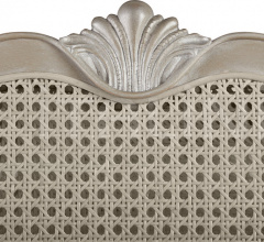 Кресло CHANTILLY LOUNGE CHAIR Кресло CHANTILLY LOUNGE CHAIR фабрика Baker