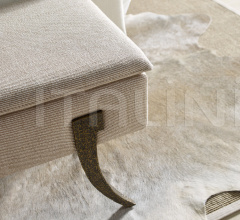 Пуф PETIT THANOS BENCH Пуф PETIT THANOS BENCH фабрика Baker