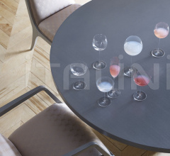 Стол обеденный HELIODOR DINING TABLE Стол обеденный HELIODOR DINING TABLE фабрика Baker