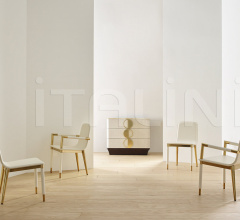 Стул с подлокотниками FOLIO ARM CHAIR Стул с подлокотниками FOLIO ARM CHAIR фабрика Baker