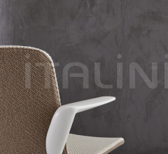 Кресло Milos Meeting 4 star base with armrests Кресло Milos Meeting 4 star base with armrests фабрика Sitland