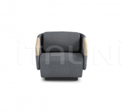 Кресло Worn Armchair Кресло Worn Armchair фабрика Casamania