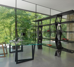 Стул с подлокотником Ray фабрика Horm