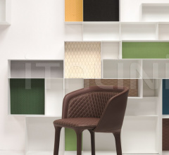 Стул с подлокотниками Lepel Quilted Armchair Стул с подлокотниками Lepel Quilted Armchair фабрика Casamania