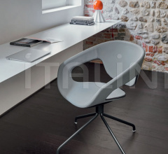 Стул Vad Swivel Polypropylene Стул Vad Swivel Polypropylene фабрика Casamania