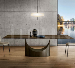 Стол обеденный U table фабрика Lago