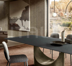 Стол обеденный U table фабрика Lago