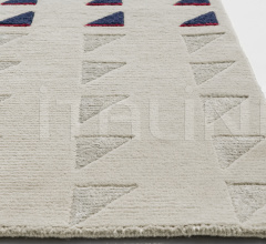 Ковер Sellero Grigio Chiaro TR1693 Ковер Sellero Grigio Chiaro TR1693 фабрика Tapis Rouge