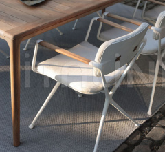 Итальянские Уличная мебель - Стул с подлокотниками EXES EXS 55 Итальянские Уличная мебель - Стул с подлокотниками EXES EXS 55 фабрика Royal Botania