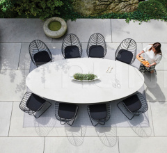 Итальянские Уличная мебель - Стул с подлокотниками FOLIA FOL 55 фабрика Royal Botania