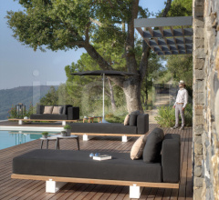 Итальянские Уличные шезлонги - Кушетка VIGOR LOUNGE VGRL DAYBED фабрика Royal Botania