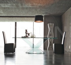 Фиксированный стол Ghost 8058 фабрика Tonin Casa