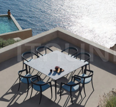 Итальянские Уличные столы - Стол обеденный U-NITE UNT 100 Итальянские Уличные столы - Стол обеденный U-NITE UNT 100 фабрика Royal Botania