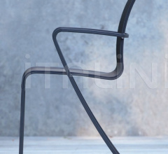 Итальянские Уличная мебель - Стул с подлокотниками QT QT 55T фабрика Royal Botania