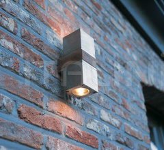 Итальянские Уличные светильники - Настенный светильник Q-BIC фабрика Royal Botania