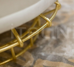 Кресло HALSTON CHAIR Кресло HALSTON CHAIR фабрика Shine by S.H.O.