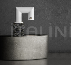 Настольный светильник CONDUIT TABLE LAMP фабрика Shine by S.H.O.