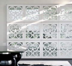 Витрина Paris Витрина Paris фабрика Tonin Casa