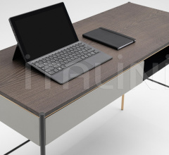 Итальянские Письменные столы - Письменный стол Era Scrittoio фабрика Living Divani