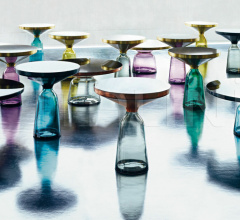 Столик Bell Side Table Столик Bell Side Table фабрика ClassiCon