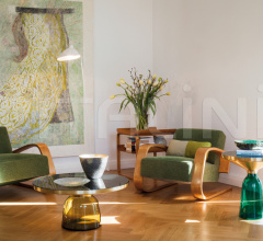 Столик Bell Side Table Столик Bell Side Table фабрика ClassiCon