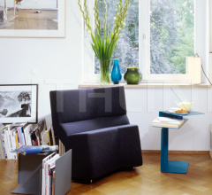 Столик Diana B Side Table Столик Diana B Side Table фабрика ClassiCon