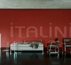 Столик Occasional Table Столик Occasional Table фабрика ClassiCon
