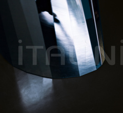 Столик Pli Side Table Low Столик Pli Side Table Low фабрика ClassiCon