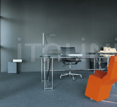 Стол обеденный Double X Table Стол обеденный Double X Table фабрика ClassiCon