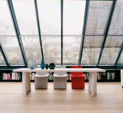Стол обеденный Pallas Table Стол обеденный Pallas Table фабрика ClassiCon