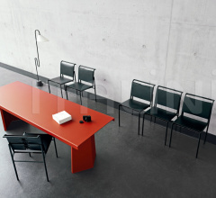 Стол обеденный Pallas Table Стол обеденный Pallas Table фабрика ClassiCon