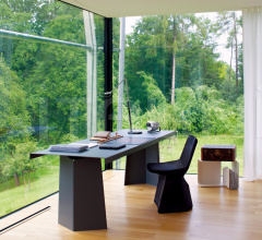 Стол обеденный Pallas Table Стол обеденный Pallas Table фабрика ClassiCon
