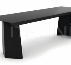 Стол обеденный Pallas Table Black Edition Стол обеденный Pallas Table Black Edition фабрика ClassiCon