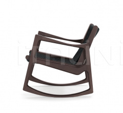 Кресло Euvira Rocking Chair Кресло Euvira Rocking Chair фабрика ClassiCon