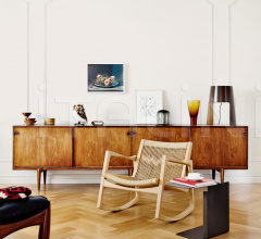 Кресло Euvira Rocking Chair Кресло Euvira Rocking Chair фабрика ClassiCon