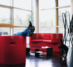Диван Odin Sofa Диван Odin Sofa фабрика ClassiCon