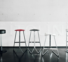 Барный стул Bar Stool No. 2 Барный стул Bar Stool No. 2 фабрика ClassiCon