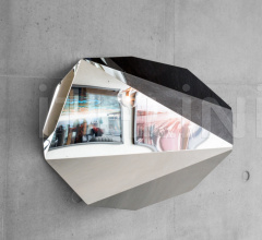 Настенное зеркало Piega Mirror Objects Medium Настенное зеркало Piega Mirror Objects Medium фабрика ClassiCon
