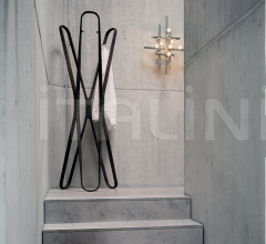 Вешалка Saturn Coat Stand Вешалка Saturn Coat Stand фабрика ClassiCon