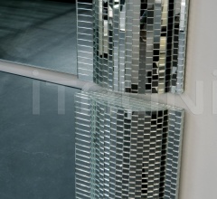 Настенное зеркало Ice Puzzle фабрика Rugiano