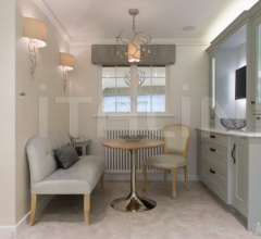 Люстра SMALL BLOSSOM CHANDELIER WITH SHADE Люстра SMALL BLOSSOM CHANDELIER WITH SHADE фабрика Porta Romana