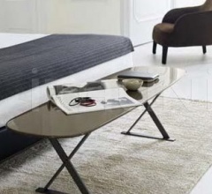 Журнальный столик PATHOS SMTB15 фабрика Maxalto (B&B Italia)