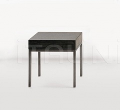Столик EBE 9620 Столик EBE 9620 фабрика Maxalto (B&B Italia)